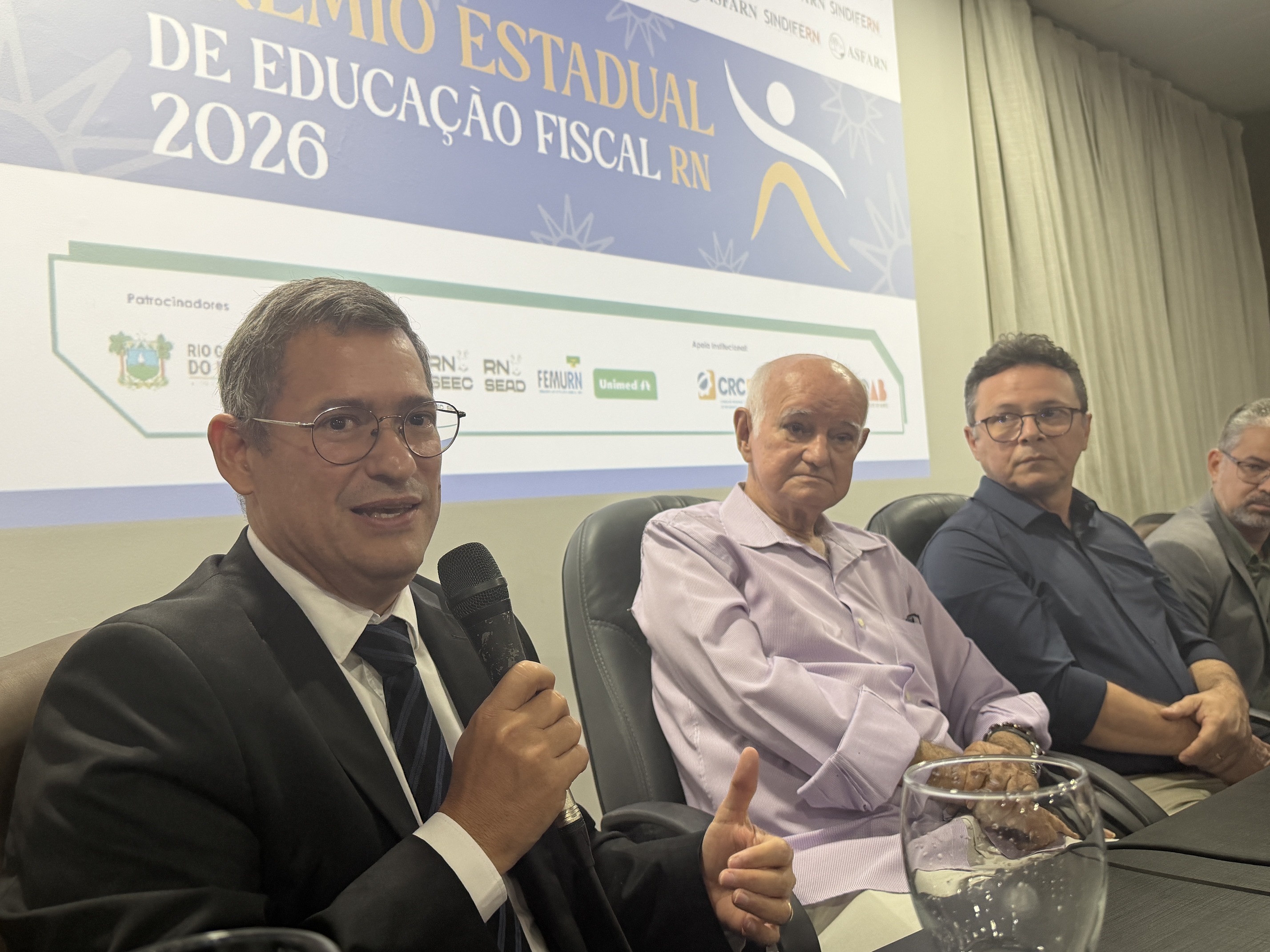 Foto do álbum LANÇAMENTO INSTITUCIONAL PRÊMIO ESTADUAL DE EDUCAÇÃO FISCAL 2026
